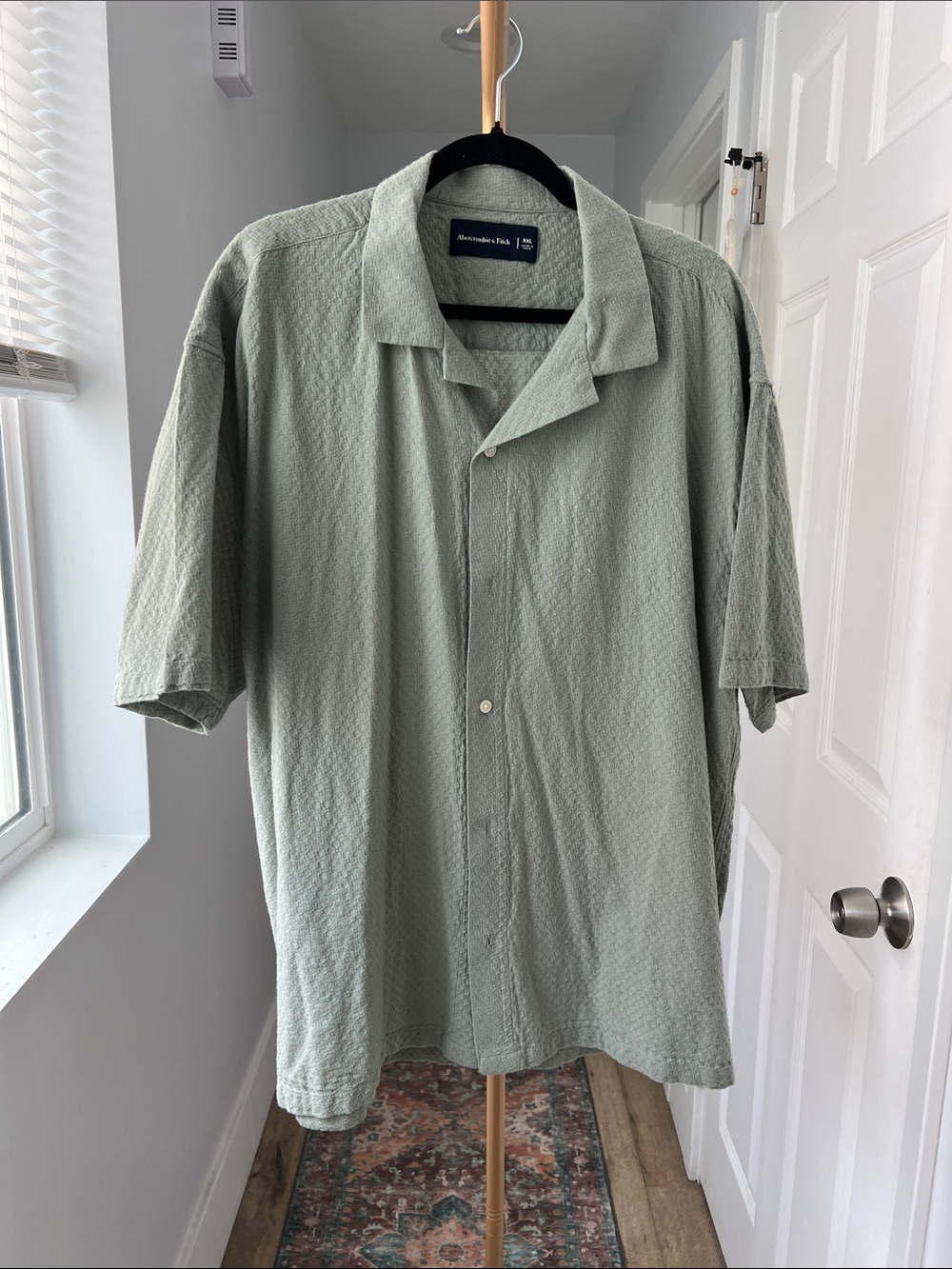 Abercrombie & Fitch Textured Button Up Short Sleeve Shirt Light Green Men's XXL - Picture 2 of 7